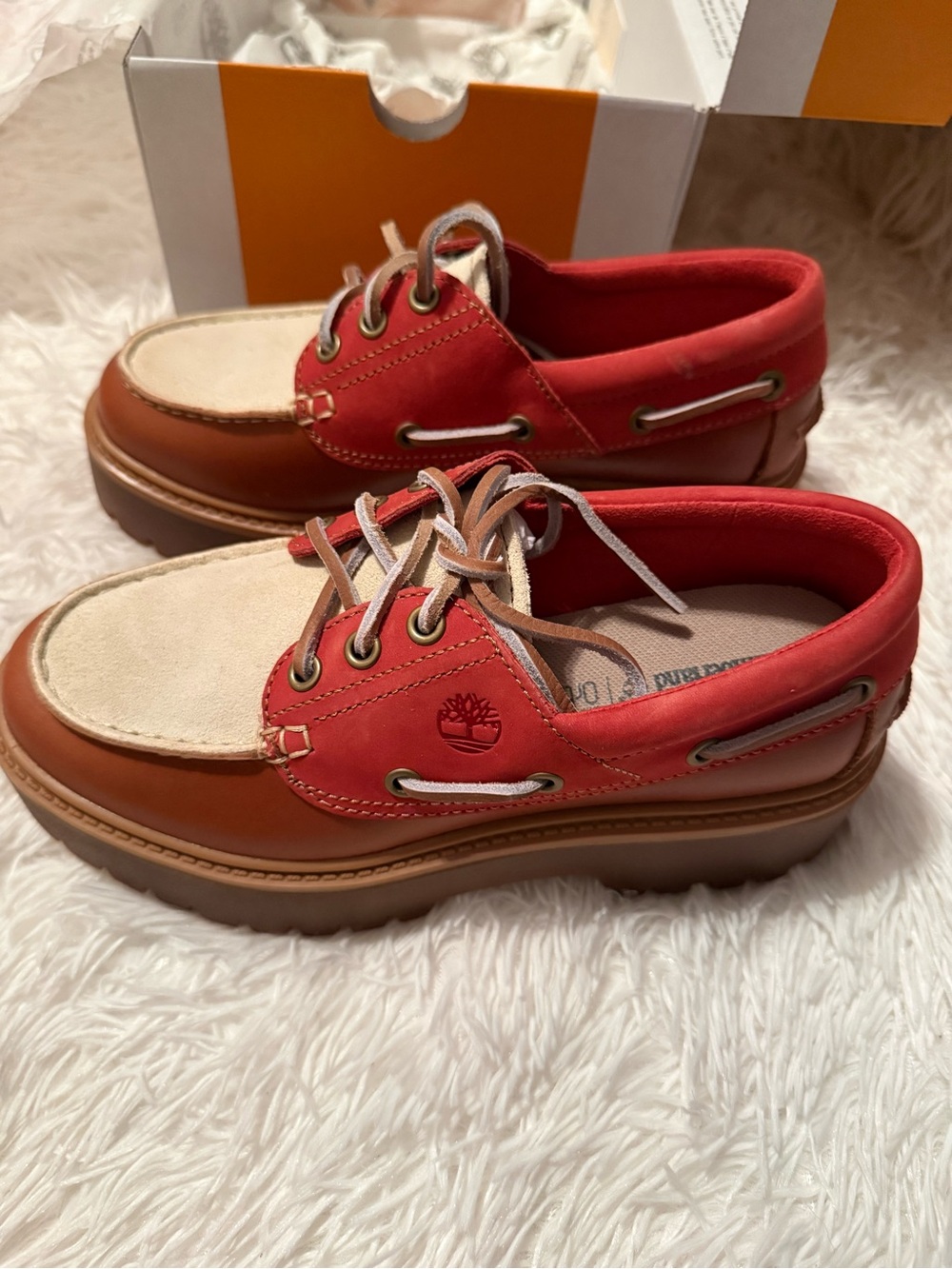 Timberland Red, Brown & Cream Leather / Suede Boat Shoes new in box